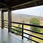 Vakantiehuis Cozy House Near Asei With Garden And Terrace Casa del Bosco