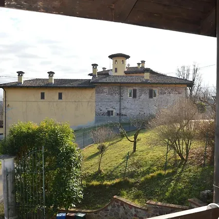 Дом отдыха Cozy House Near Asei With Garden And Terrace Casa del Bosco