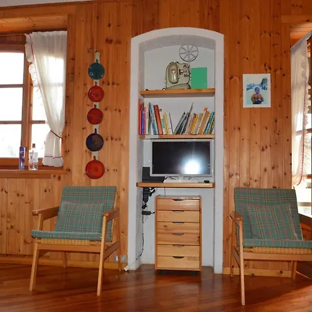 Дом отдыха Cozy House Near Asei With Garden And Terrace
